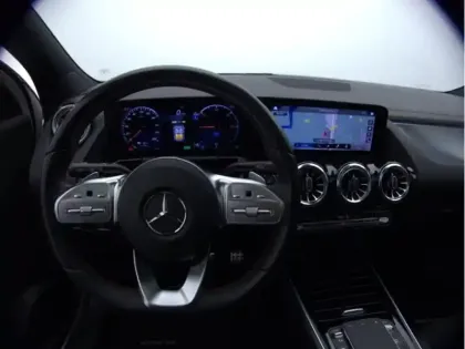 Photo 20 Mercedes EQA 250+ AMG Line