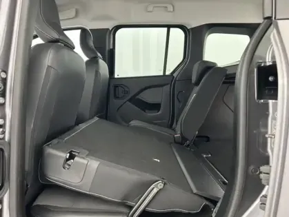 Photo 9 Renault Kangoo 1.5 Blue dCi 115ch Techno + Roue de secours