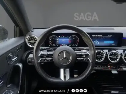 Photo 13 Mercedes Classe A 200 d AMG Line