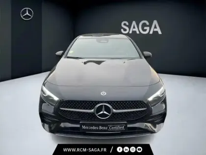 Photo 6 Mercedes Classe A 200 d AMG Line