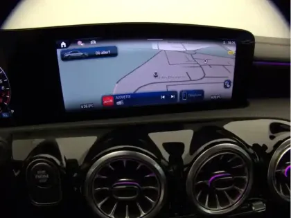 Photo 16 Mercedes CLA Coupé 250 e Hybrid EQ AMG Line