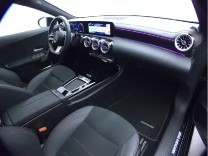 Photo 9 Mercedes CLA Coupé 250 e Hybrid EQ AMG Line