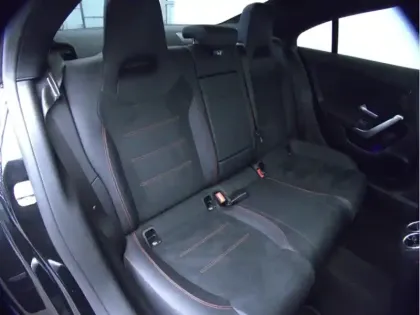 Photo 11 Mercedes CLA Coupé 250 e Hybrid EQ AMG Line