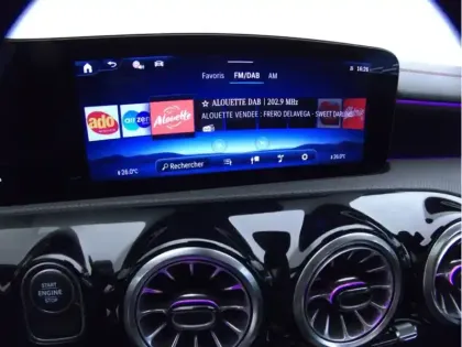 Photo 17 Mercedes CLA Coupé 250 e Hybrid EQ AMG Line