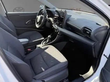 Photo 11 Toyota Yaris Hybride 116h Design PAC