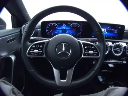Photo 9 Mercedes Classe A 200 d Progressive Line