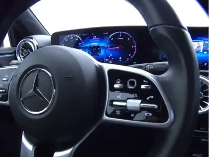 Photo 12 Mercedes Classe A 200 d Progressive Line