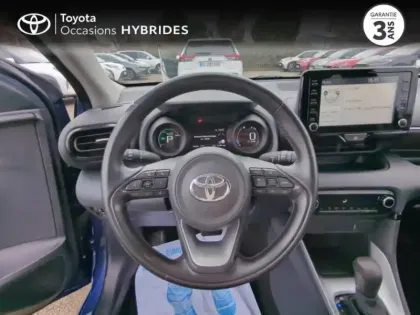 Photo 8 Toyota Yaris  116h Design 5p MY22