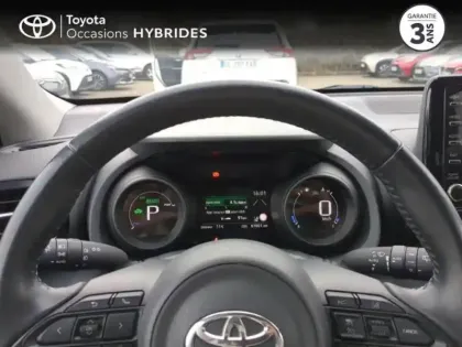 Photo 12 Toyota Yaris  116h Design 5p MY22