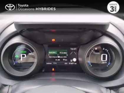 Photo 13 Toyota Yaris  116h Design 5p MY22