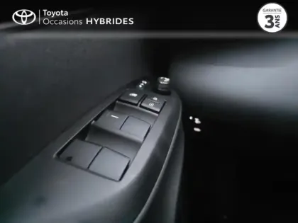 Photo 13 Toyota Yaris  Cross 116h Dynamic Business MC24