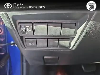 Photo 11 Toyota Yaris  116h Design 5p MC24