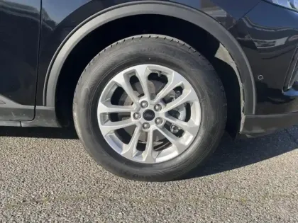 Photo 19 Ford Kuga  2.5 Duratec 180ch Hybrid FlexiFuel Titanium Business Powershift