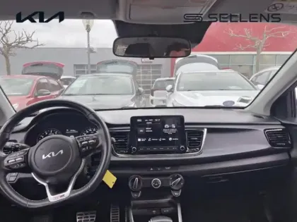 Photo 7 Kia Rio  1.0 T-GDI 120ch MHEV GT-Line DCT7