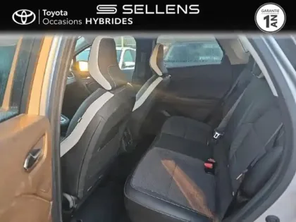 Photo 11 Renault Captur  1.6 E-Tech Plug-in 160ch Intens