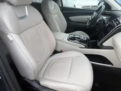 Photo 10 Hyundai Tucson  1.6 CRDI 136ch Hybrid 48V Executive DCT7