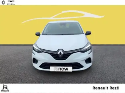 Photo 8 Renault Clio  1.6 E-Tech hybride 145ch Equilibre