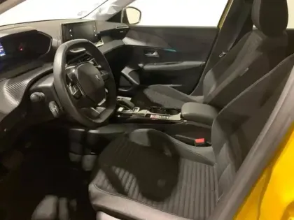 Photo 9 Peugeot 208  e- 136ch Style