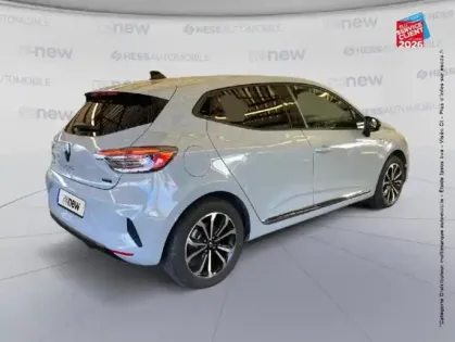 Photo 5 Renault Clio  1.6 E-Tech 145ch full hybrid Techno - 25