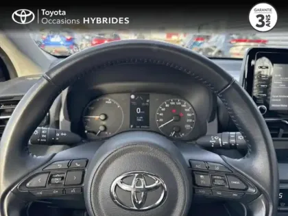 Photo 12 Toyota Yaris  116h Dynamic 5p