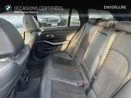 Photo 12 BMW Serie 3 Série 3 Touring 318dA MH 150ch M Sport