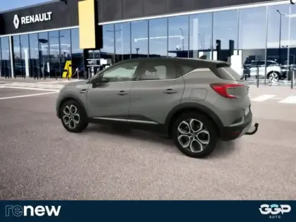 Photo 9 Renault Captur  1.6 E-Tech hybride rechargeable 160ch Intens -21