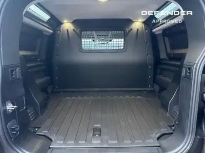 Photo 9 Land rover Defender  90 3.0 D250 Hard Top X-Dynamic SE