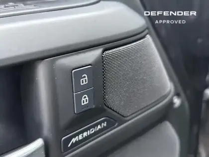 Photo 13 Land rover Defender  90 3.0 D250 Hard Top X-Dynamic SE