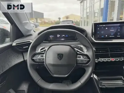 Photo 7 Peugeot 208  1.2 Hybrid 110ch Allure e-DCS6