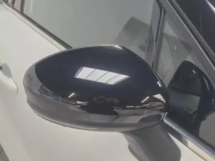 Photo 5 Renault Captur  1.6 E-Tech hybride rechargeable 160ch Intens -21