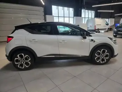 Photo 6 Renault Captur  1.6 E-Tech hybride rechargeable 160ch Intens -21