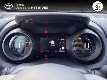 Photo 13 Toyota Yaris  116h Design 5p MY22