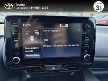 Photo 14 Toyota Yaris  116h Design 5p MY22