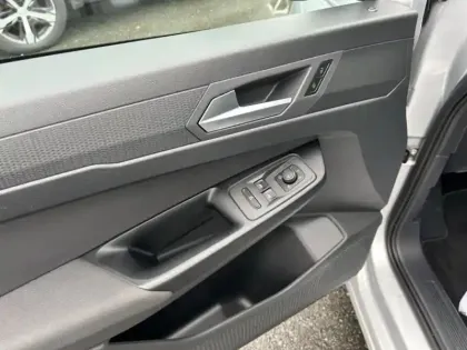 Photo 10 Ford Tourneo Connect  2.0 EcoBlue 122ch Titanium DSG7