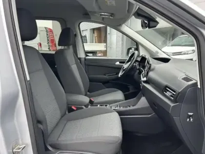 Photo 11 Ford Tourneo Connect  2.0 EcoBlue 122ch Titanium DSG7