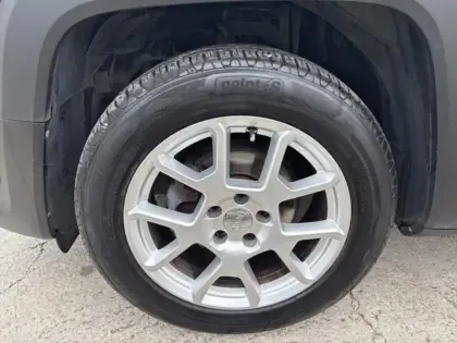 Photo 11 Jeep Renegade  1.6 MultiJet 120ch Limited BVR6