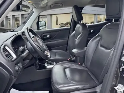 Photo 8 Jeep Renegade  1.6 MultiJet 120ch Limited BVR6