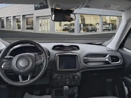 Photo 7 Jeep Renegade  1.6 MultiJet 120ch Limited BVR6