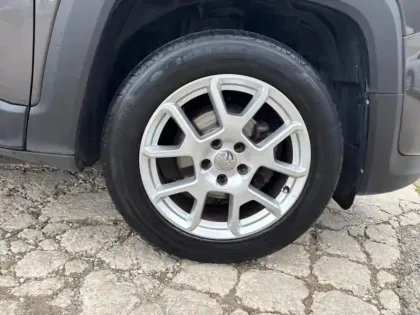 Photo 12 Jeep Renegade  1.6 MultiJet 120ch Limited BVR6