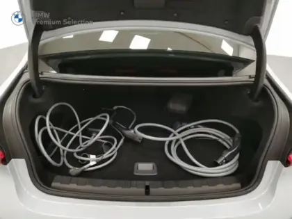 Photo 5 BMW Serie 3 Série 3 330eA 292ch M Sport