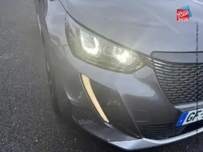 Photo 27 Peugeot 2008  1.5 BlueHDi 130ch S/S Allure Pack EAT8 125g Camera Carplay