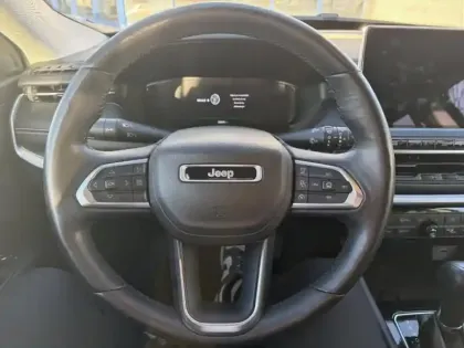 Photo 11 Jeep Compass  1.3 Turbo T4 240ch PHEV 4xe S AT6 eAWD