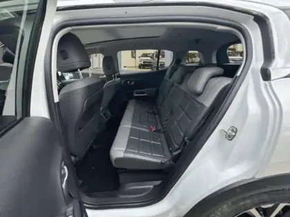 Photo 9 Citroën C5 aircross  Hybrid 225ch Shine Pack e-EAT8