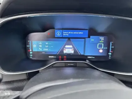 Photo 14 Citroën C5 aircross  Hybrid 225ch Shine Pack e-EAT8