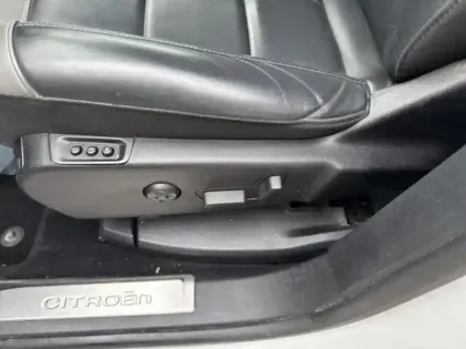 Photo 13 Citroën C5 aircross  Hybrid 225ch Shine Pack e-EAT8