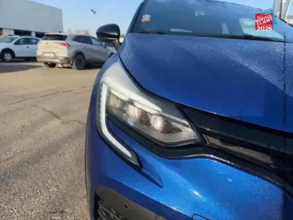 Photo 12 Renault Captur  1.6 E-Tech hybride 145ch Engineered Tpano Sieges chauf GPS Camera