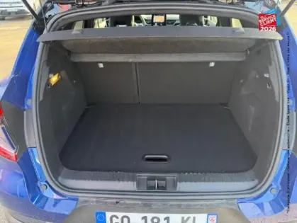 Photo 13 Renault Captur  1.6 E-Tech hybride 145ch Engineered Tpano Sieges chauf GPS Camera