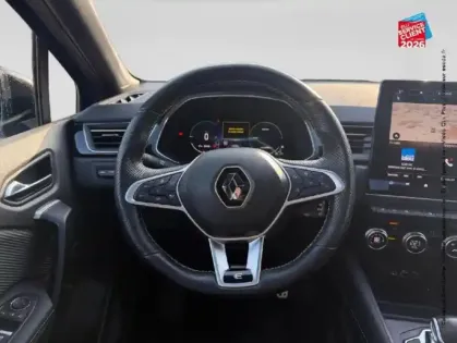 Photo 11 Renault Captur  1.6 E-Tech hybride 145ch Engineered Tpano Sieges chauf GPS Camera