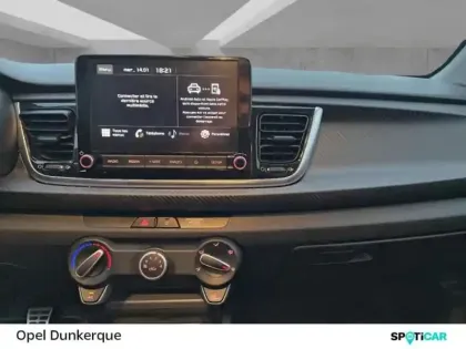 Photo 8 Kia Rio  1.0 T-GDI 100ch MHEV GT-Line iBVM6