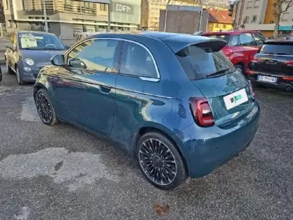 Photo 6 Fiat 500  e 118ch Icône Plus (Pack Style)